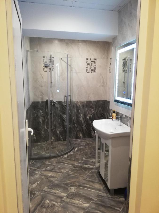 Апартамент За Гости Ниш 1 Veliko Tarnovo Exterior photo